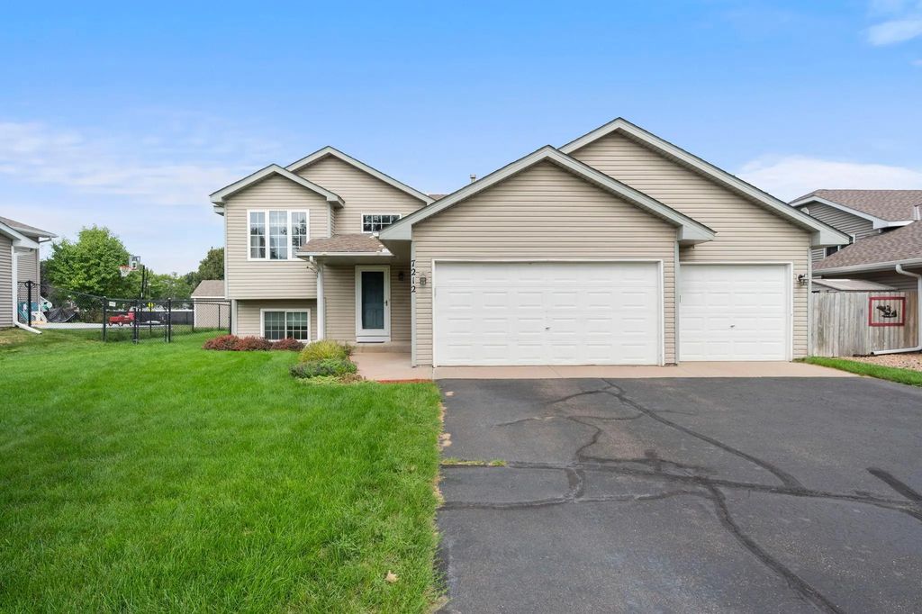 7212 96th Street S, Cottage Grove