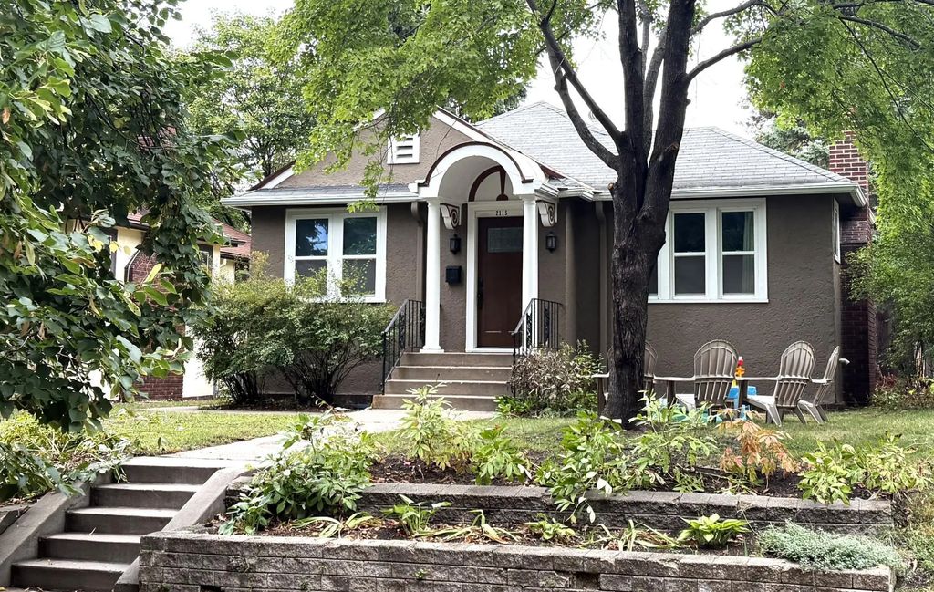 2115 Palace Avenue, Saint Paul