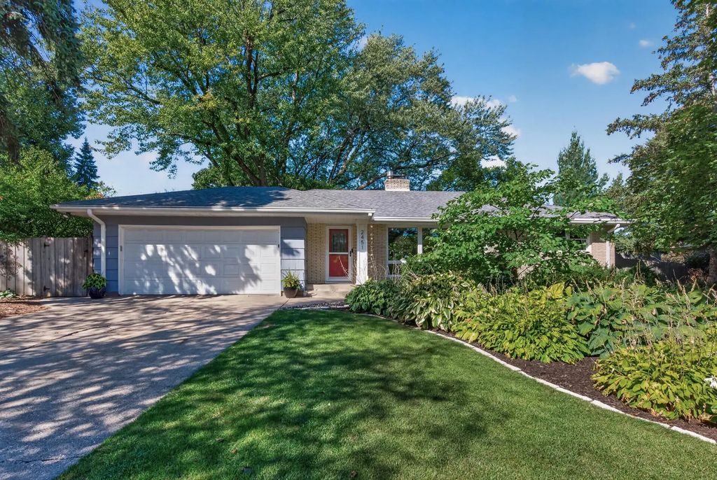 2451 Sheldon Street, Roseville