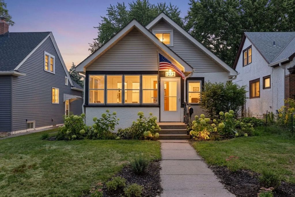 1272 Stanford Avenue, St Paul