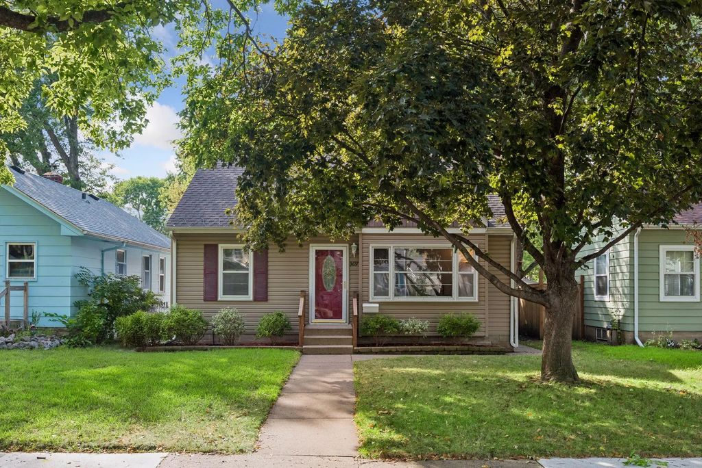 3637 Orchard Avenue N, Robbinsdale