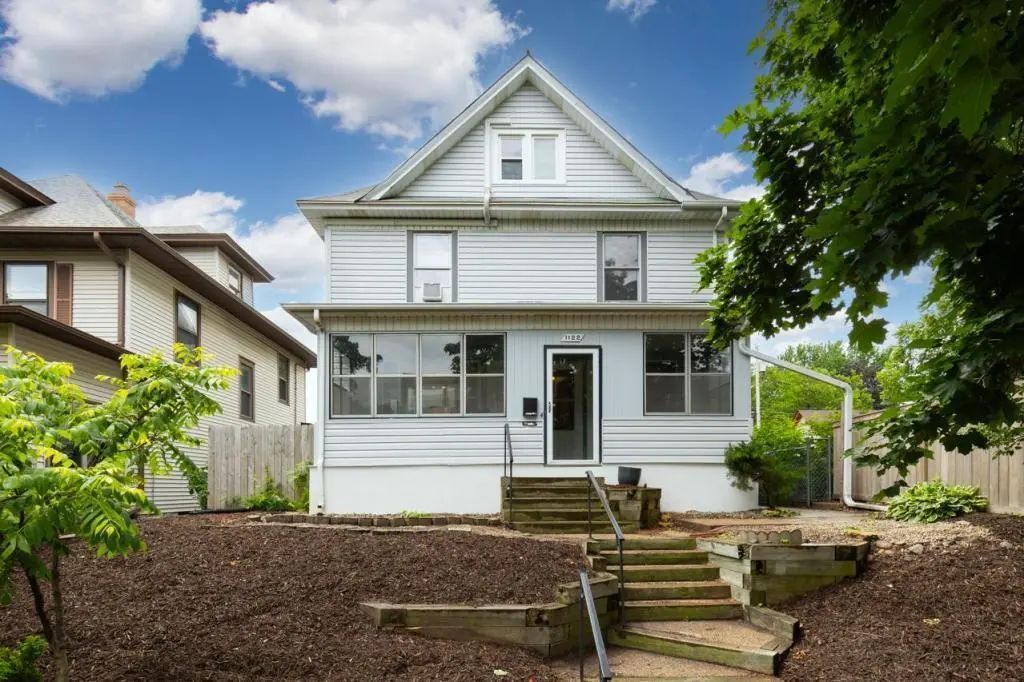1122 Marshall Avenue, Saint Paul