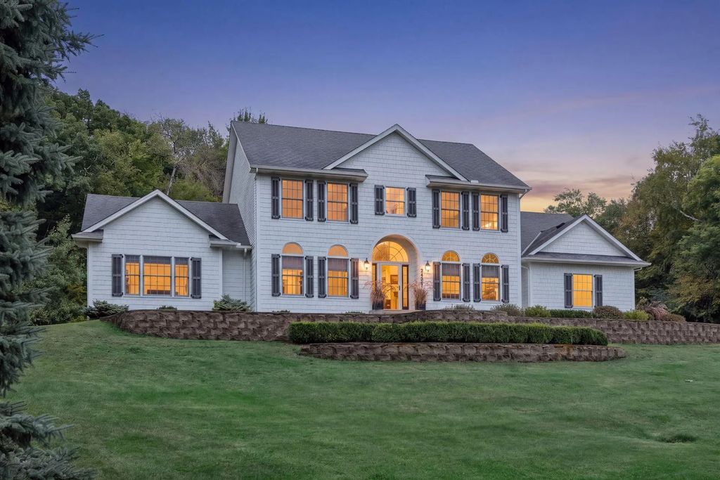 24451 Inwood Avenue N, Forest Lake
