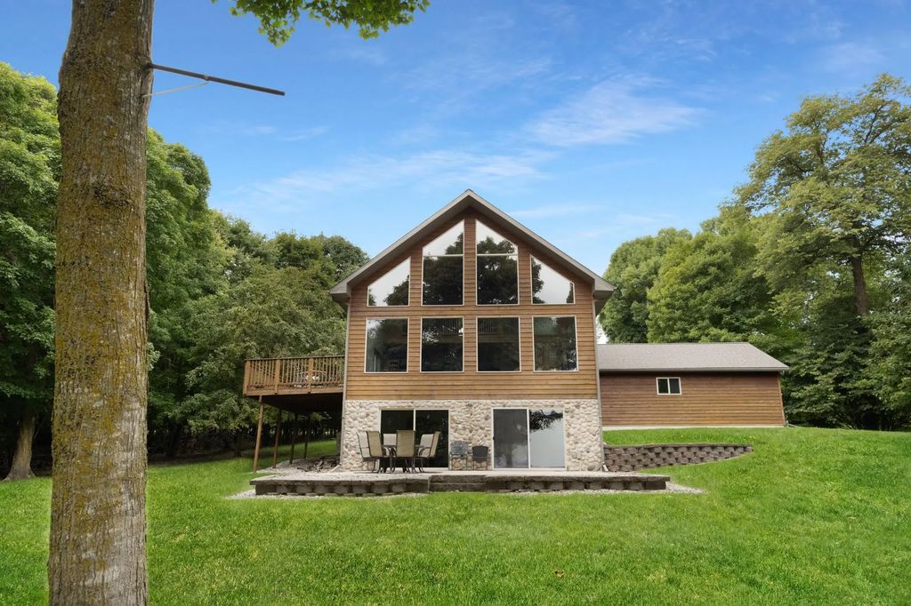 17763 Schurman Lane, Lake Park