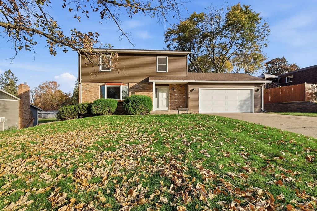 710 Windemere Drive, Plymouth