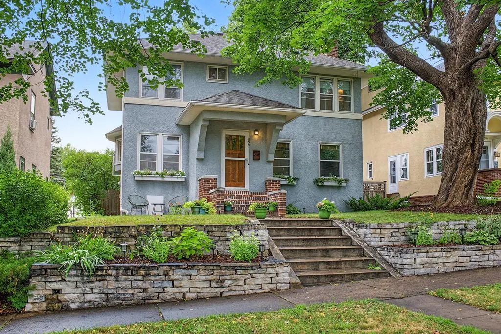 899 Osceola Avenue, Saint Paul