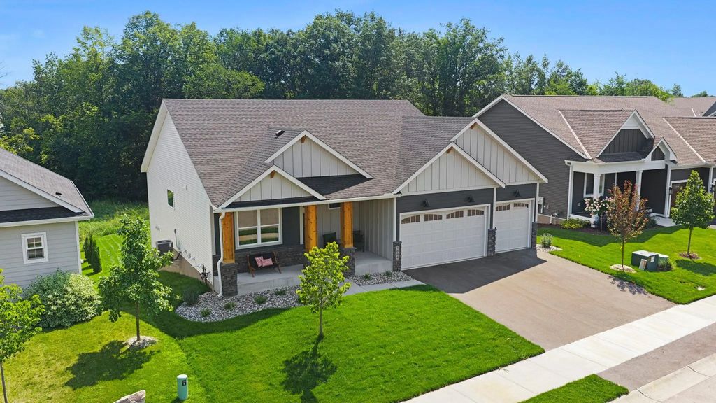 437 Sienna Drive, Watertown