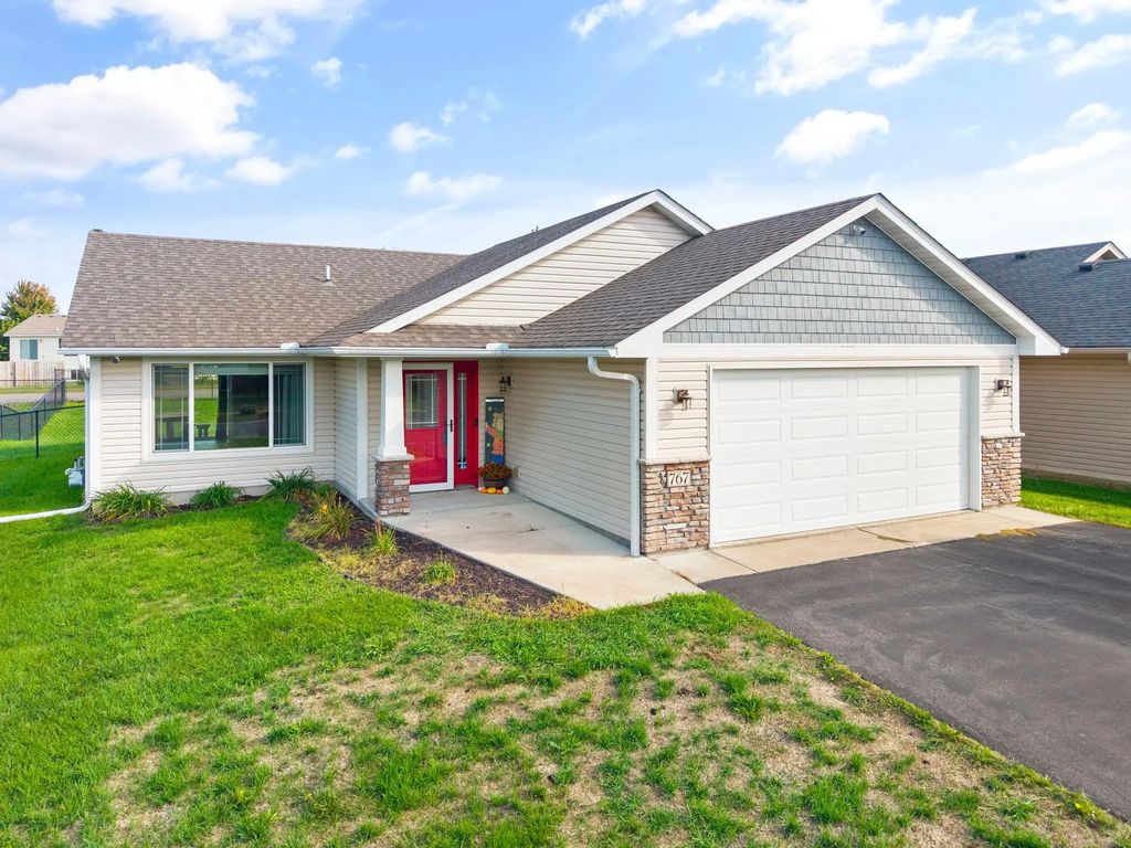 767 Park Brook Road Nw, Isanti