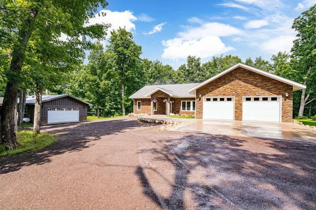 5669 W Park Hill Road, Finland