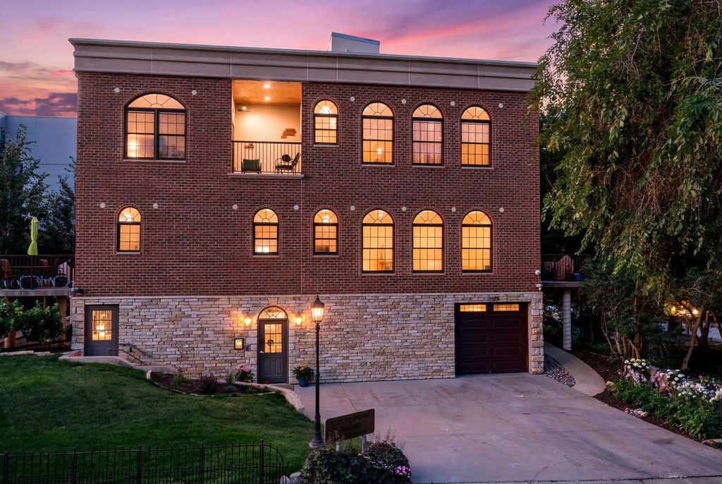 3125 Inglewood Avenue S 202, St Louis Park