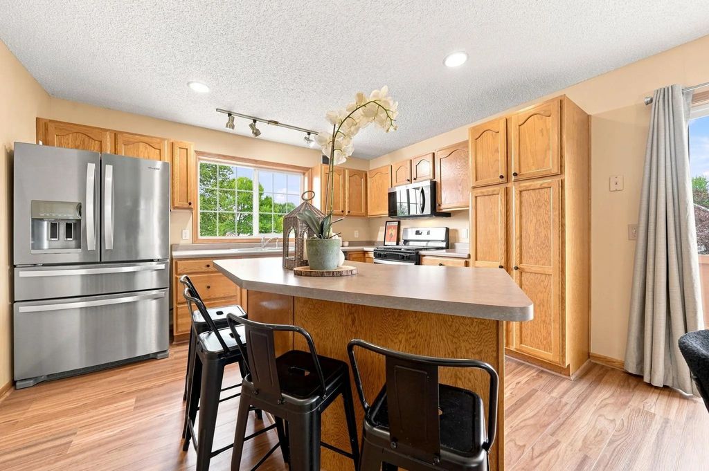 10693 Karston Avenue Ne, Albertville