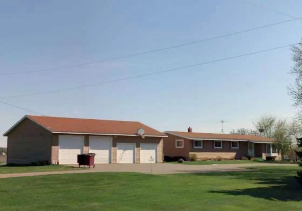 22050 Northfield Boulevard, Hampton