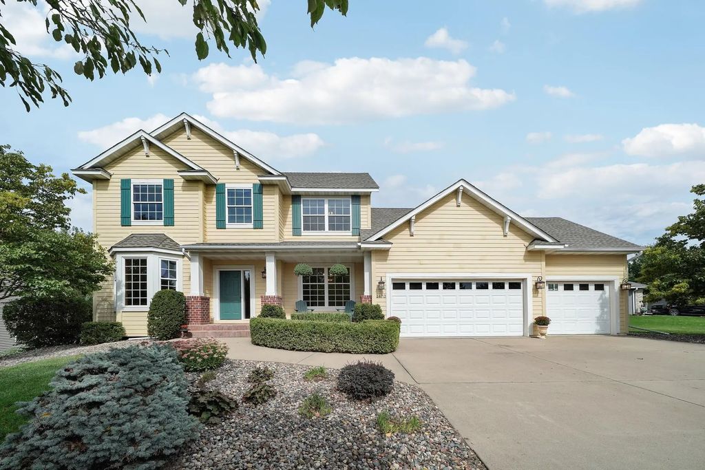 1470 River Shore Drive, Hastings