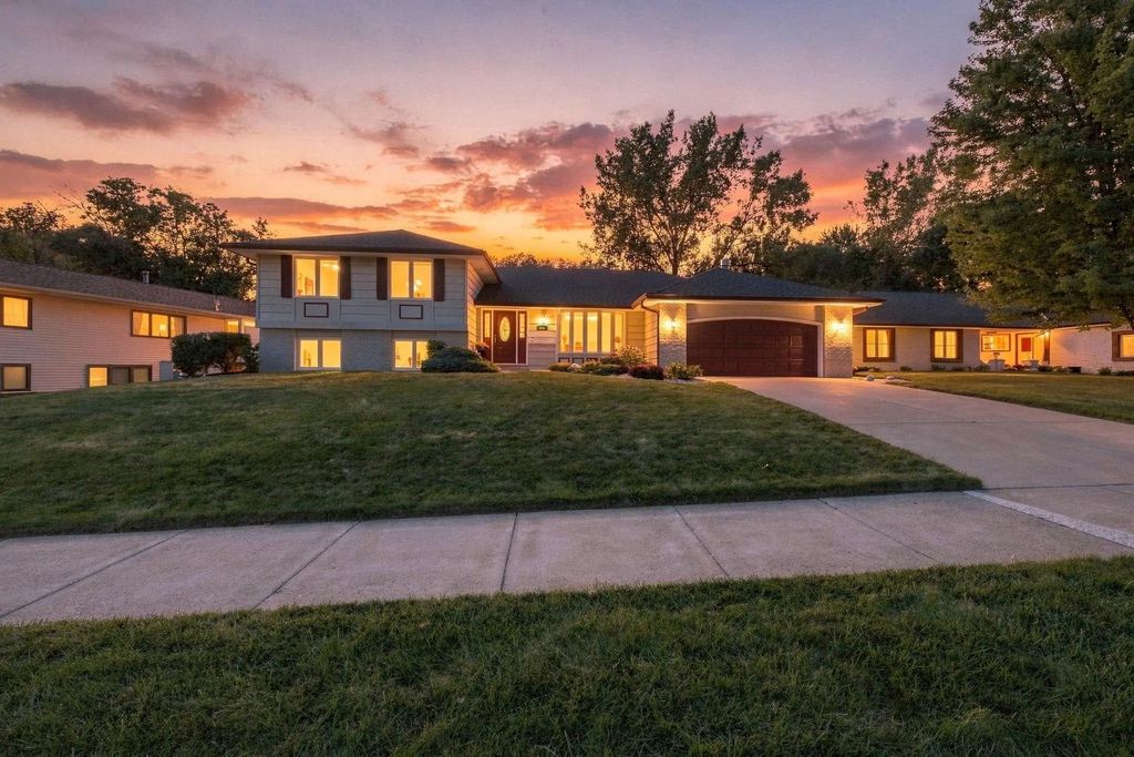 9235 Hyland Creek Road, Bloomington