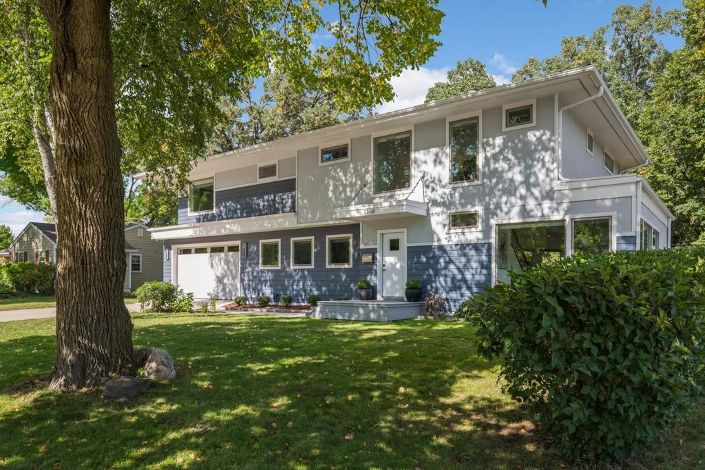 5148 Danens Drive, Edina