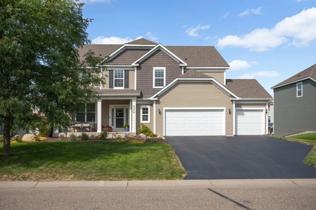 9354 Summerlin Road, Woodbury