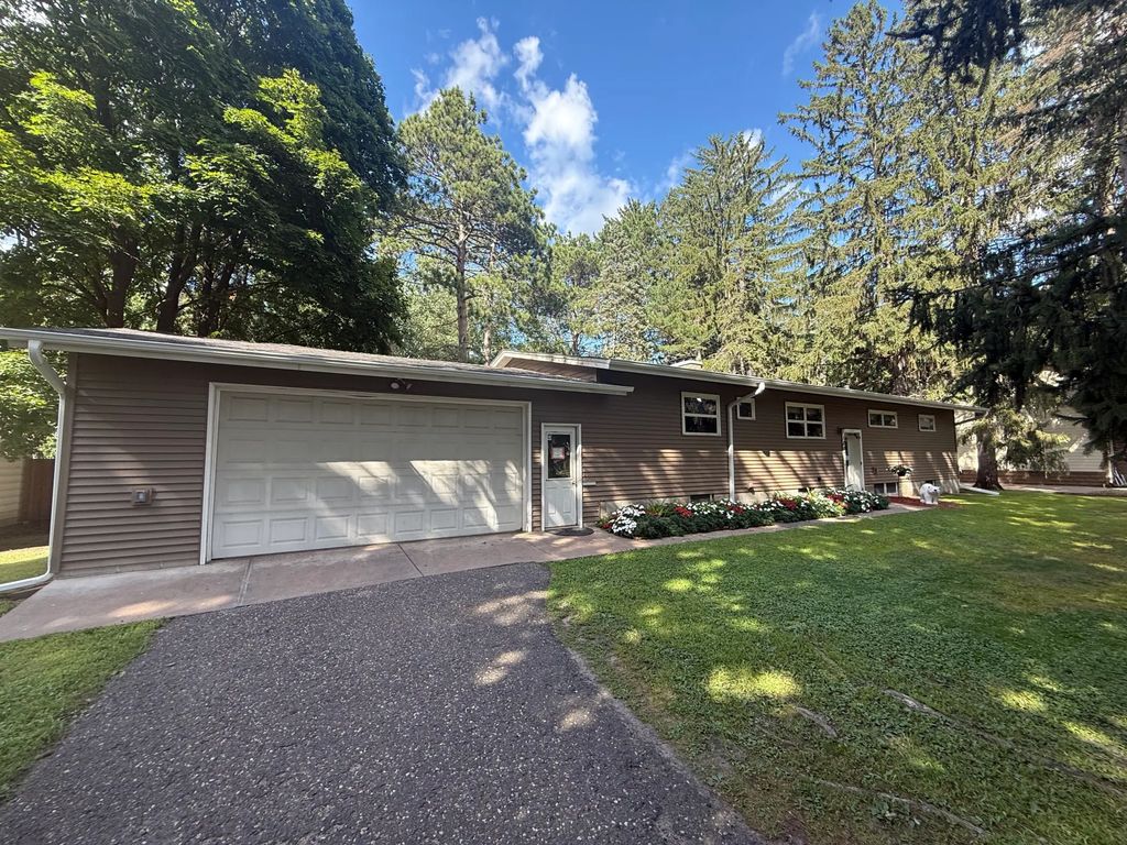 1807 Birch Lake Avenue, White Bear Lake