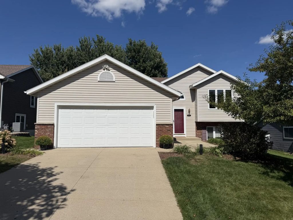 4523 5th Street Nw, Rochester