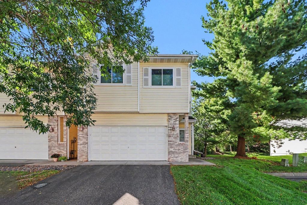 2658 Cutters Grove Circle, Anoka