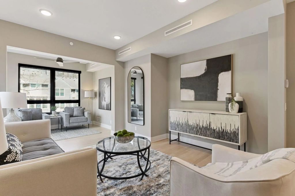 222 Ferndale Road S 208, Wayzata