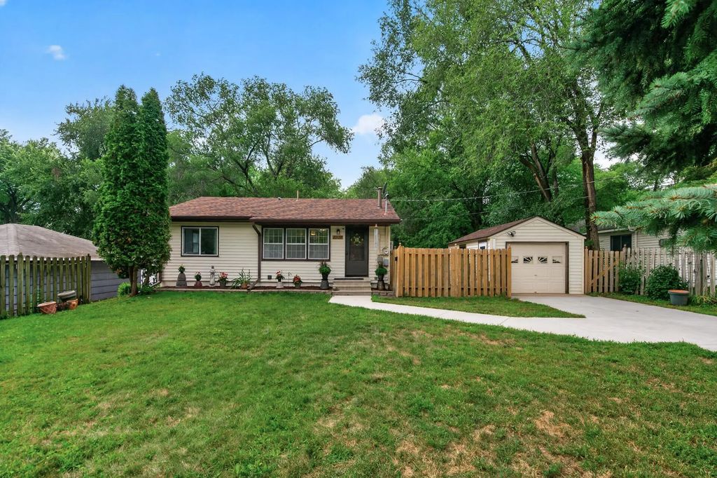 10138 Harriet Avenue S, Bloomington