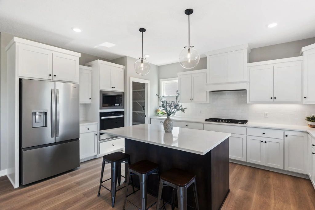 7024 184th Street W, Lakeville