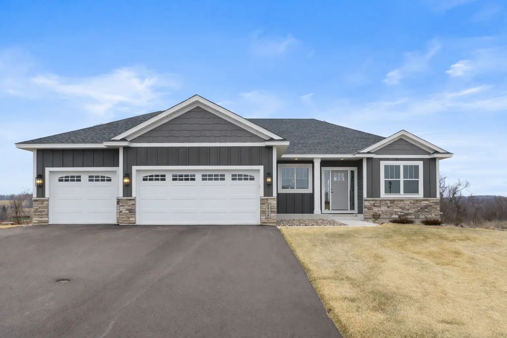 6839 Timberview Court, Cannon Falls