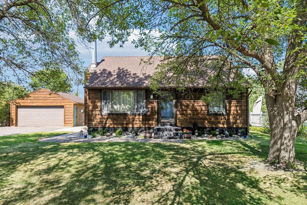 101 49th Avenue Ne, Fridley