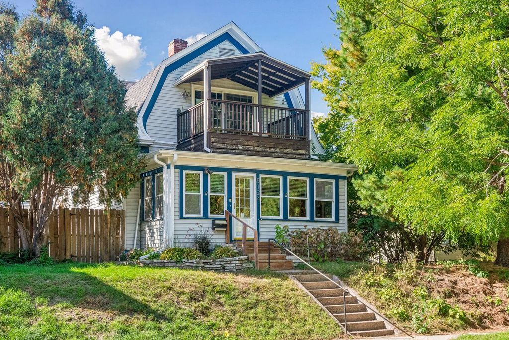 5124 45th Avenue S, Minneapolis