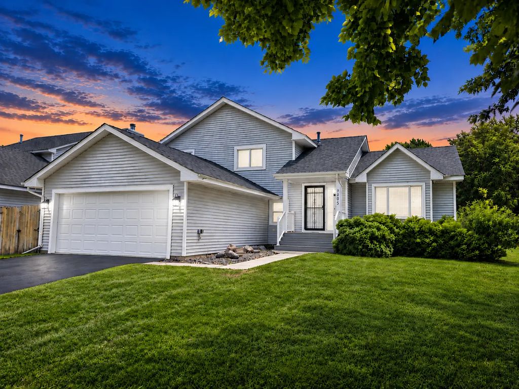 7005 Jocelyn Avenue S, Cottage Grove