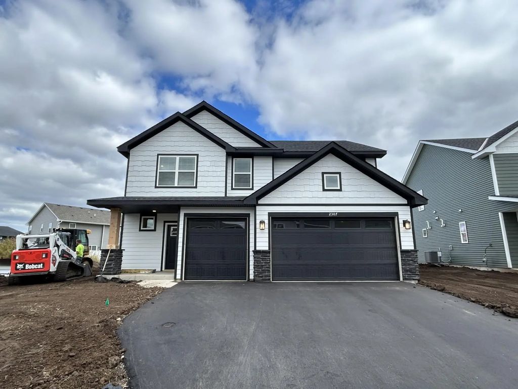 2307 Williams Street, Shakopee