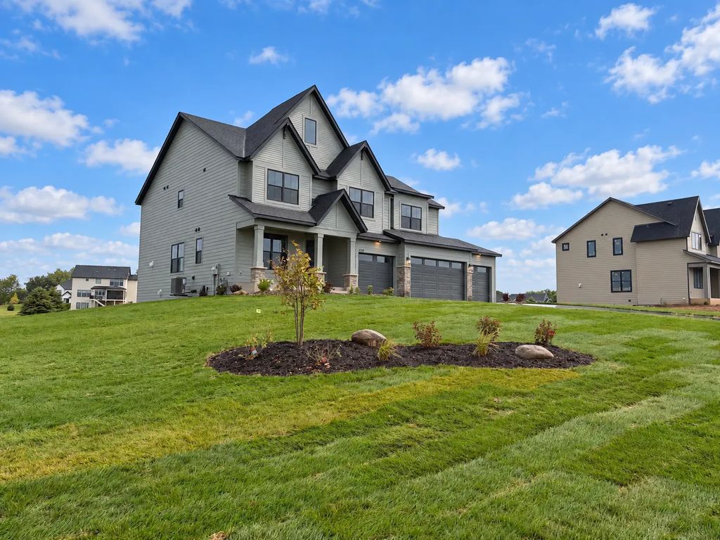 4739 Ogden Trail Lane N, Stillwater