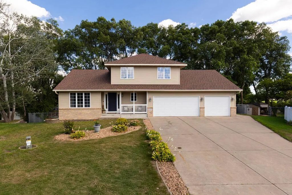 6300 91st Trail N, Brooklyn Park