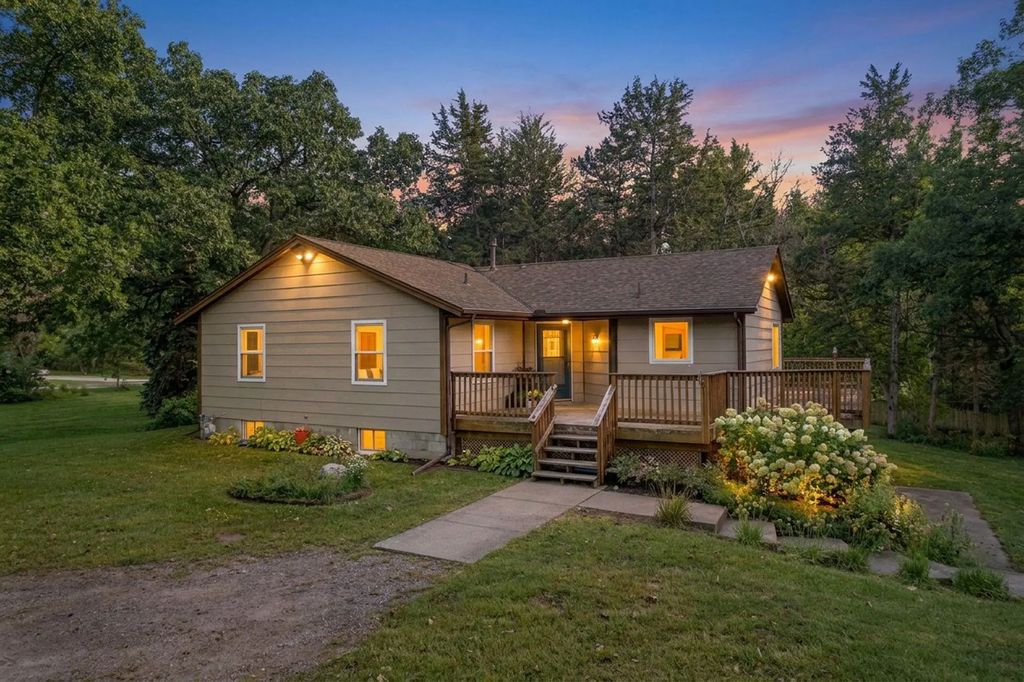 20350 Jewel Avenue N, Forest Lake