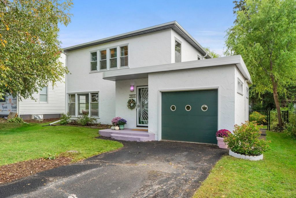 812 Nebraska Avenue E, Saint Paul