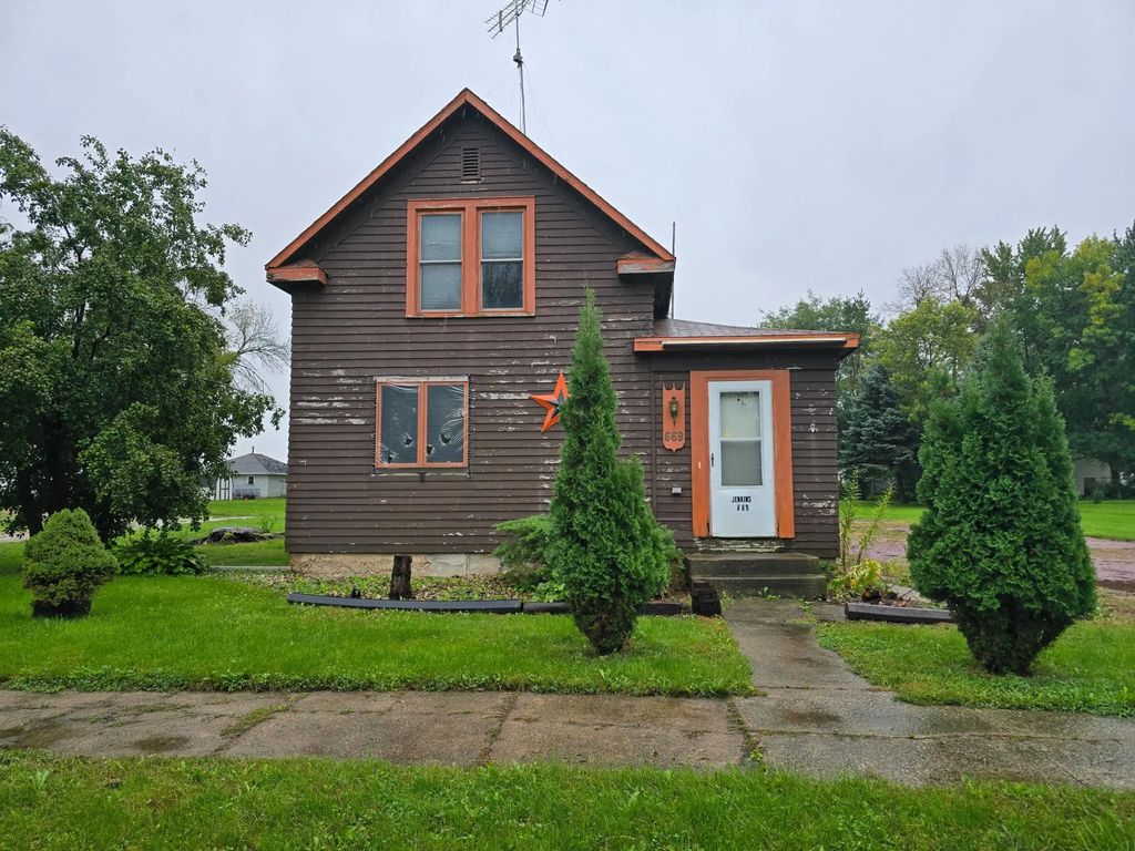 669 2nd Avenue, Brewster