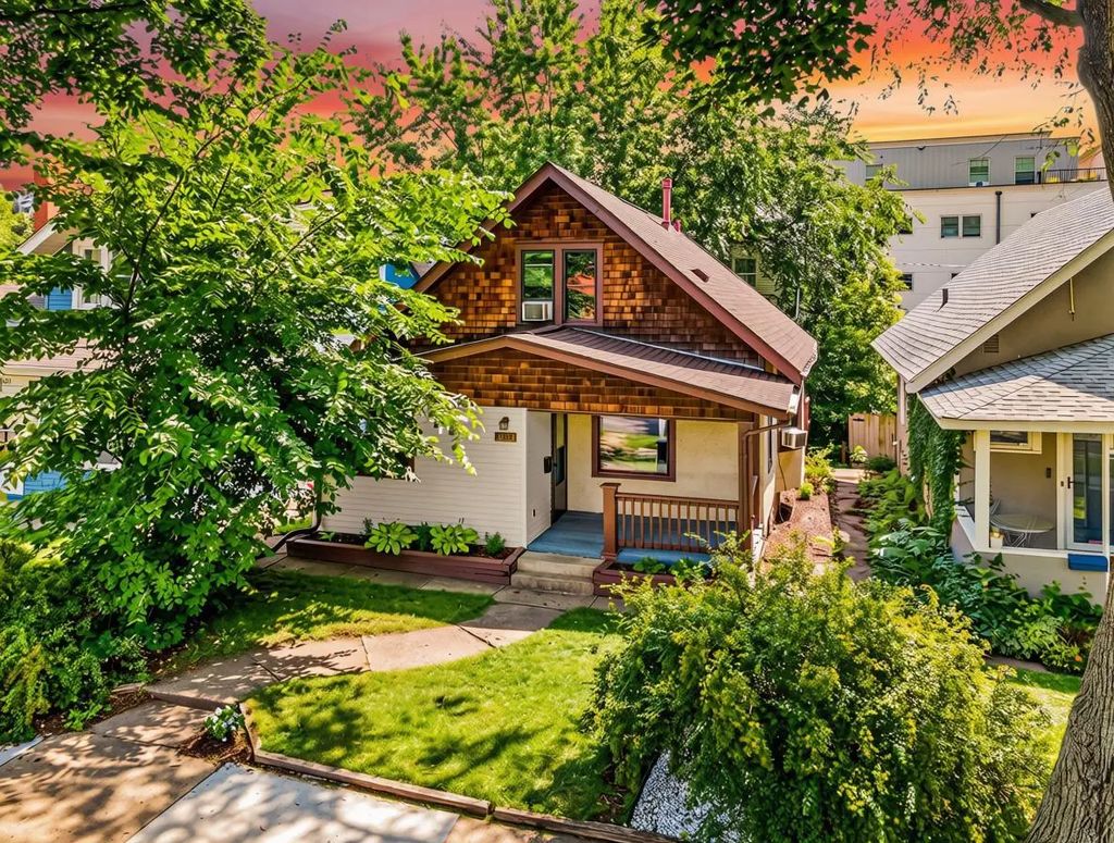 3803 Blaisdell Avenue, Minneapolis