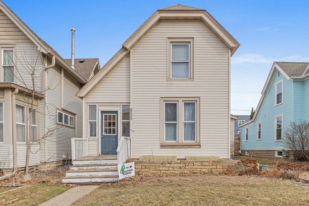 855 Hague Avenue, St Paul