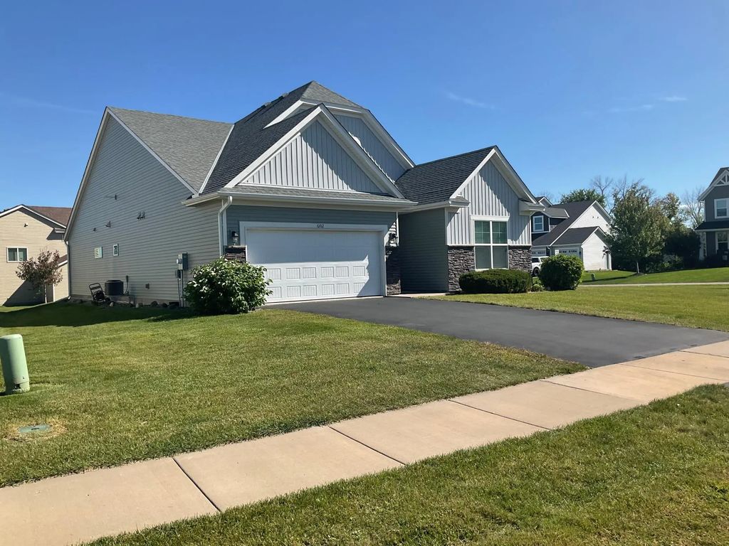6102 Quenroe Avenue Ne, Otsego