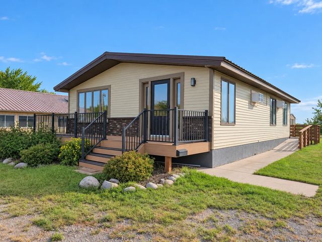 41438 State Highway 65, McGregor