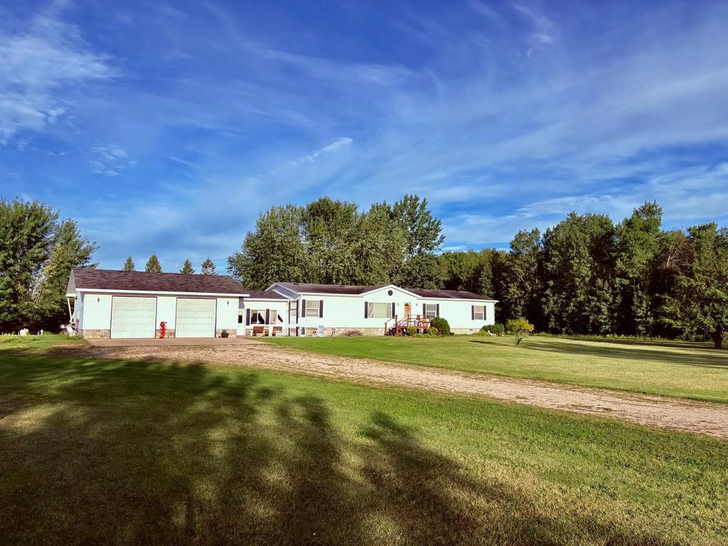 2891 State Highway 172 Nw, Baudette