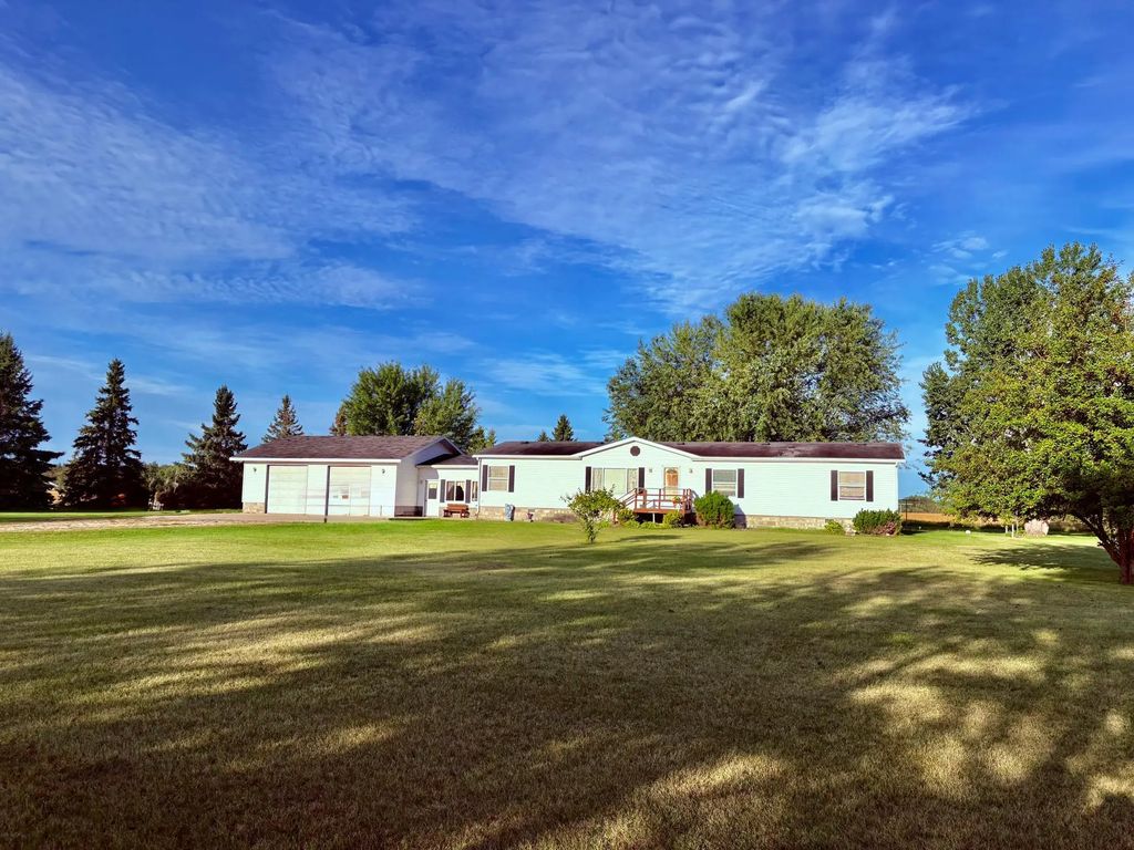 2891 State Highway 172 Nw, Baudette