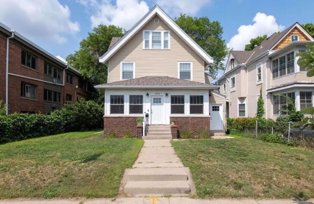 2732 Pillsbury Avenue S, Minneapolis
