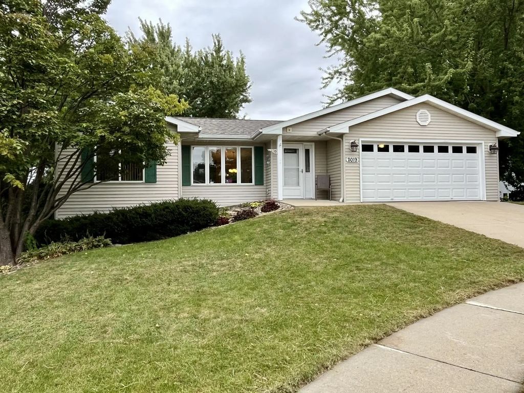 2019 26th Street Se, Rochester