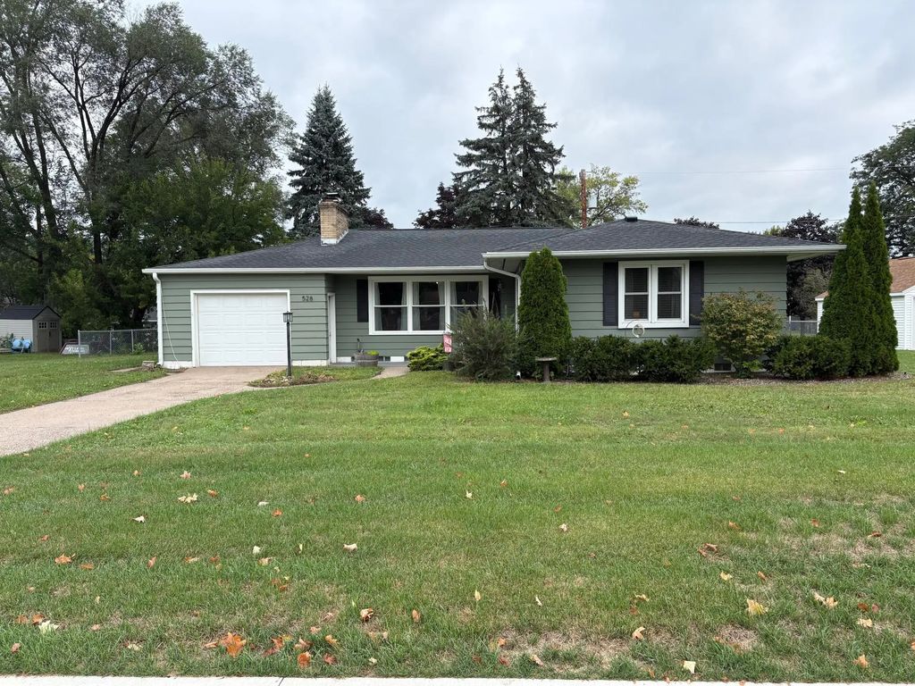 528 S 6th Street, La Crescent