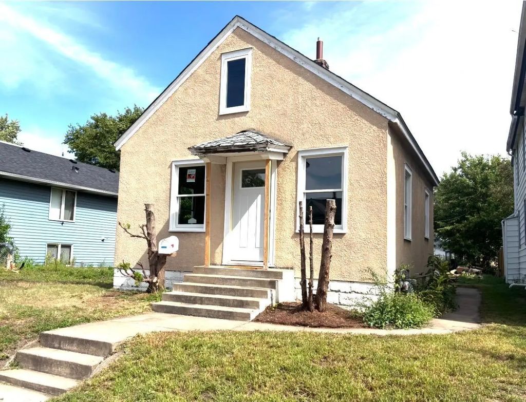 1523 4th Street Ne, Minneapolis