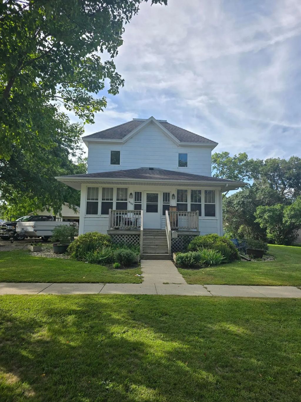 606 3rd Street Sw, Pipestone