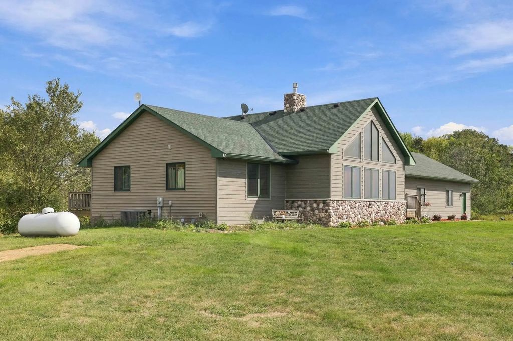 1544 Highway 47, Ogilvie