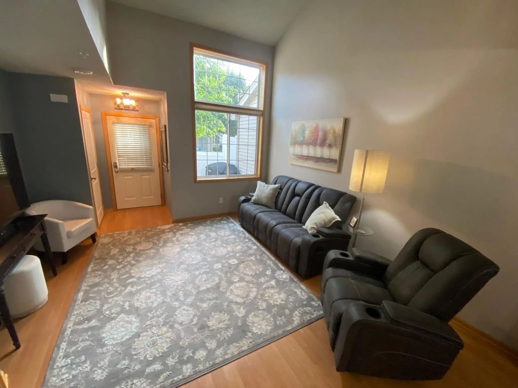 6447 Lakota Trail, Lino Lakes