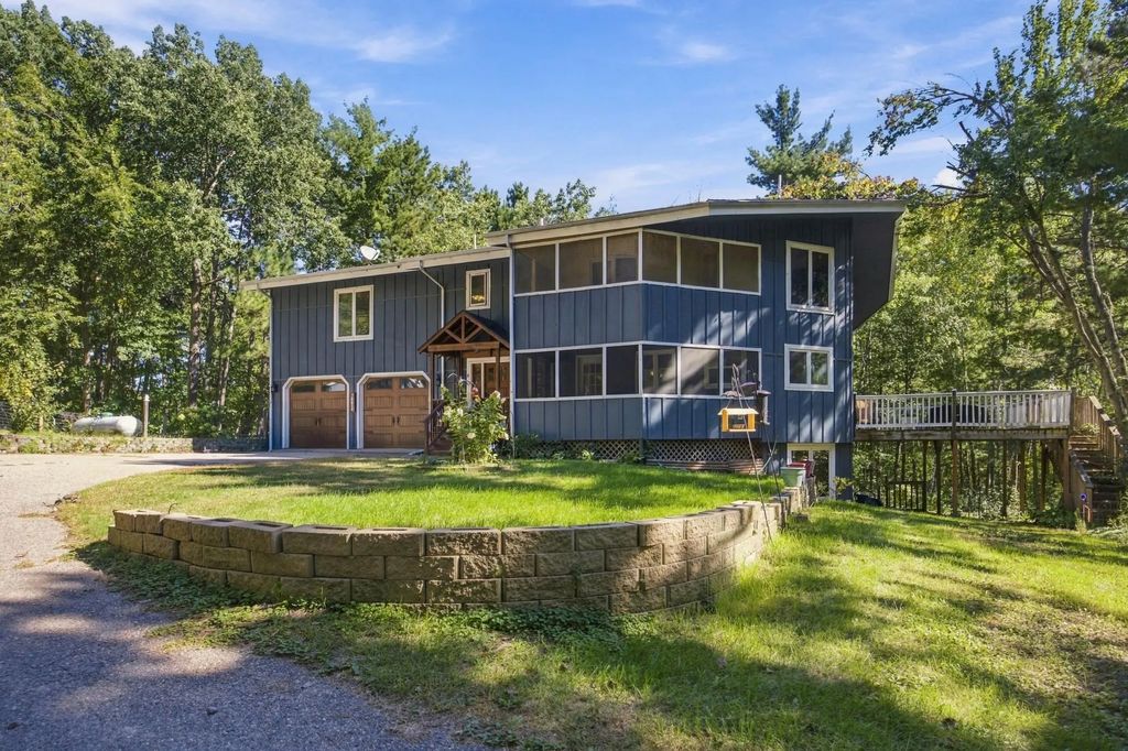 38414 County Road 150, Frazee